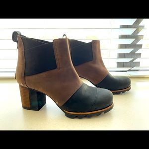 Sorel leather boots